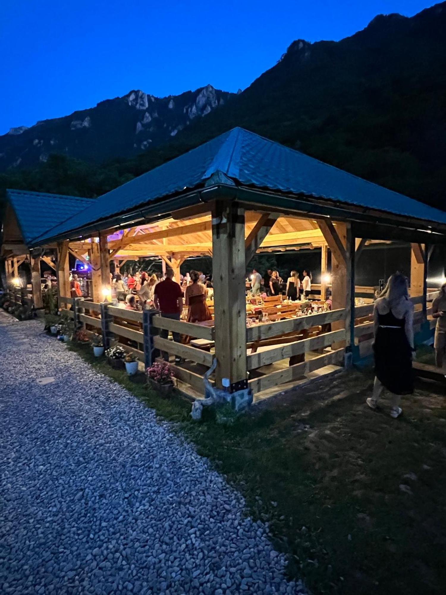 Rafting Tara Camp Highlander Hotel Bastasi Kültér fotó